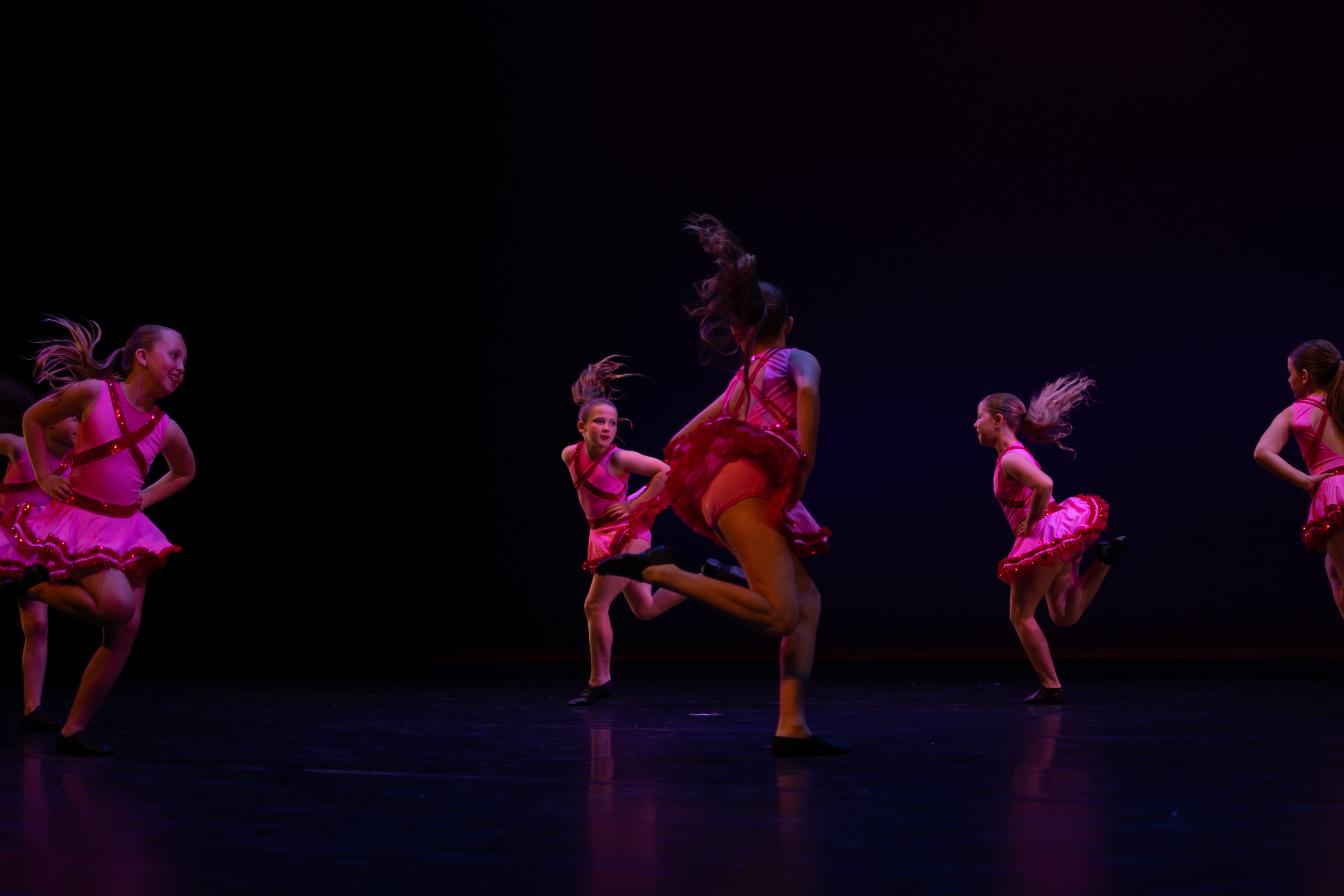Warmland dancers